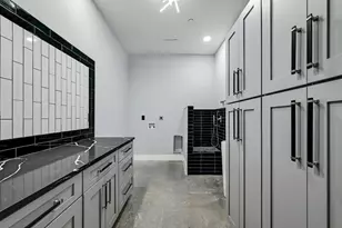 304 Spring Hollow Dr, Bertram, TX 78605 - Photo 34