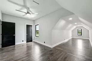 304 Spring Hollow Dr, Bertram, TX 78605 - Photo 30