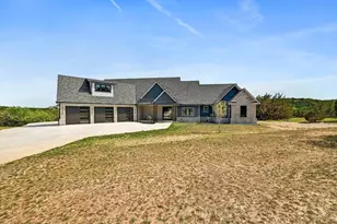 304 Spring Hollow Dr, Bertram, TX 78605 - Photo 1