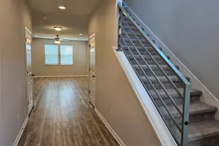 128 Munk Ln, Leander, TX 78641 - Photo 2
