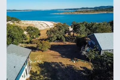 864 Lakebreeze Drive, Canyon Lake, TX 78133 - Photo 12