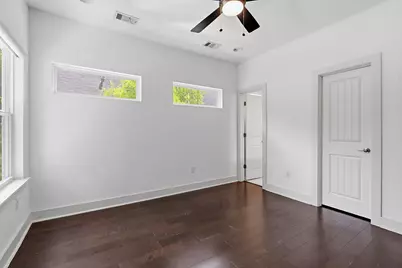 2000 E 18th Street #B, Austin, TX 78702 - Photo 14