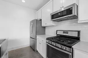 2000 E 18th St, Austin, TX 78702 - Photo 4