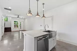 2000 E 18th St, Austin, TX 78702 - Photo 6