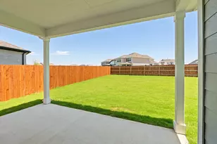 105 Amista Dr, Liberty Hill, TX 78642 - Photo 24