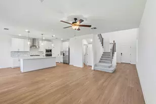105 Amista Dr, Liberty Hill, TX 78642 - Photo 8
