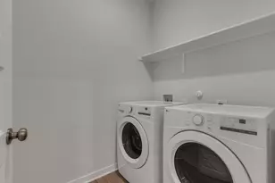130 Hornet St, Elgin, TX 78621 - Photo 6