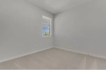 130 Hornet Street, Elgin, TX 78621 - Photo 4
