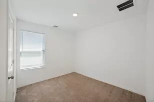 7631 Parish Pl, San Antonio, TX 78253 - Photo 10