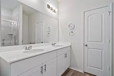 160 Gunther Way, Taylor, TX 76574 - Photo 12