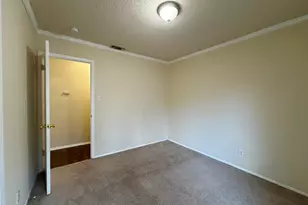 5905 Burrough Dr, Austin, TX 78745 - Photo 22