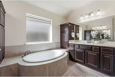 18525 Wind Valley Way, Pflugerville, TX 78660 - Photo 14