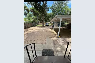 2511 E Cesar Chavez Street, Austin, TX 78702 - Photo 22