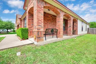1721 E Mesa Park Cove, Round Rock, TX 78664 - Photo 2