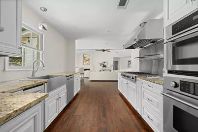 3405 Cascadera Drive, Austin, TX 78731 - Photo 16