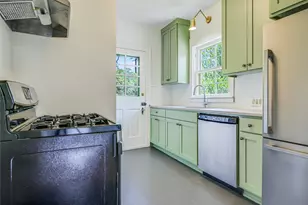 501 Carolyn Ave, Austin, TX 78705 - Photo 20