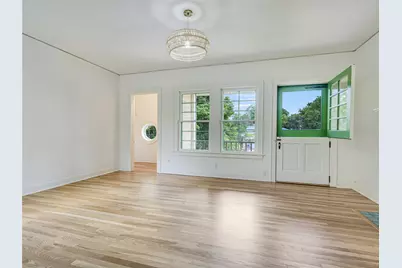 501 Carolyn Ave, Austin, TX 78705 - Photo 16