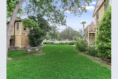 501 Carolyn Ave, Austin, TX 78705 - Photo 30