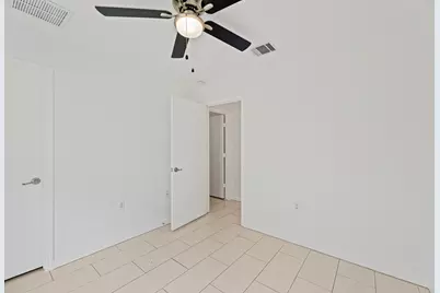 9000 Southwick Drive, Austin, TX 78724 - Photo 22