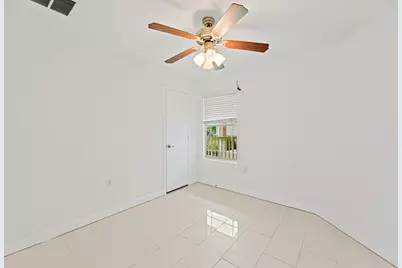 9000 Southwick Drive, Austin, TX 78724 - Photo 18