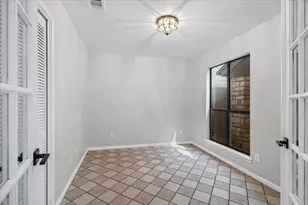 8800 Mariscal Canyon Dr, Austin, TX 78759 - Photo 16