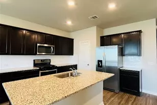 121 Arrowhead Vine St, Leander, TX 78641 - Photo 8