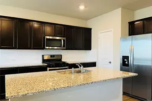 121 Arrowhead Vine St, Leander, TX 78641 - Photo 6