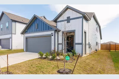 13707 Manhattan Drive, Pflugerville, TX 78660 - Photo 2