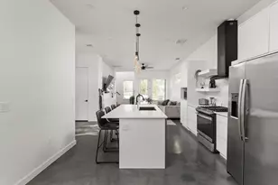 6205 Caddie St, Austin, TX 78741 - Photo 12