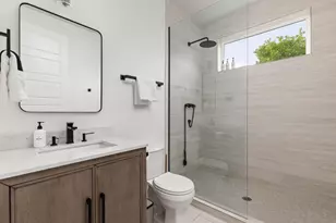 6205 Caddie St, Austin, TX 78741 - Photo 26