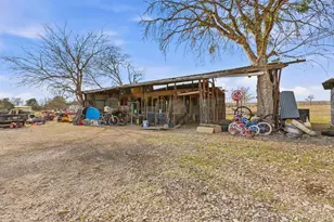 271 Crossroads Dr, Dale, TX 78616 - Photo 24