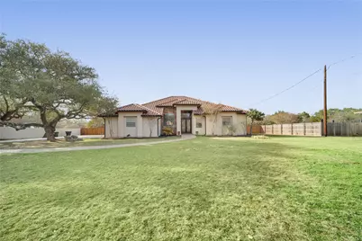 2450 Great Oaks Drive, San Marcos, TX 78666 - Photo 4