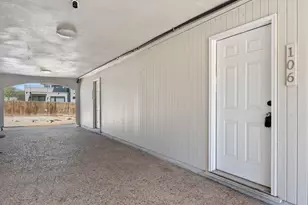 300 E Croslin St, Austin, TX 78752 - Photo 24