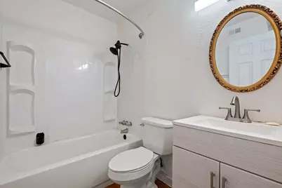 300 E Croslin Street #106, Austin, TX 78752 - Photo 26