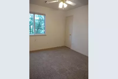 11709 Briarcreek Loop, Manor, TX 78653 - Photo 10