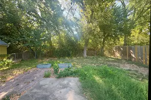 8105 S 1st St, Austin, TX 78748 - Photo 14