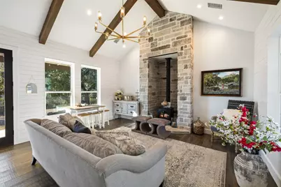 810-1 Kothmann Road, Dripping Springs, TX 78620 - Photo 10