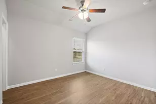 13024 Tinker St, Manor, TX 78653 - Photo 20