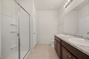 308 Bedford Falls Ln, Jarrell, TX 76537 - Photo 22