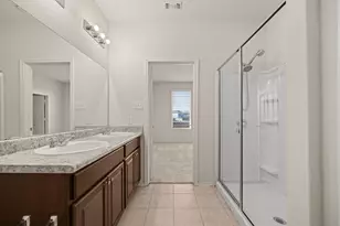 308 Bedford Falls Ln, Jarrell, TX 76537 - Photo 24