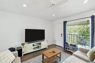 6910 Hart Ln, Austin, TX 78731 - Photo 6