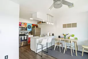 6910 Hart Ln, Austin, TX 78731 - Photo 10