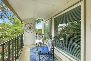 6910 Hart Ln, Austin, TX 78731 - Photo 2