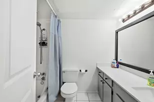 6910 Hart Ln, Austin, TX 78731 - Photo 16