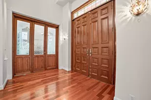 500 Konstanty Cir, West Lake Hills, TX 78746 - Photo 6