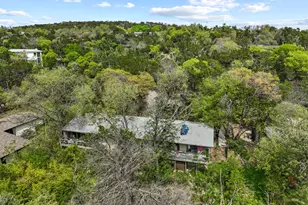 1204 Yaupon Valley Rd, West Lake Hills, TX 78746 - Photo 6