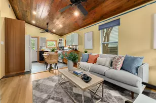 2403 E 11th St, Austin, TX 78702 - Photo 4