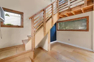 2403 E 11th St, Austin, TX 78702 - Photo 24
