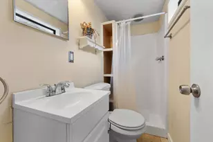 2403 E 11th St, Austin, TX 78702 - Photo 26