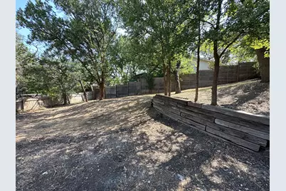 2314 Farnswood Circle, Austin, TX 78704 - Photo 34